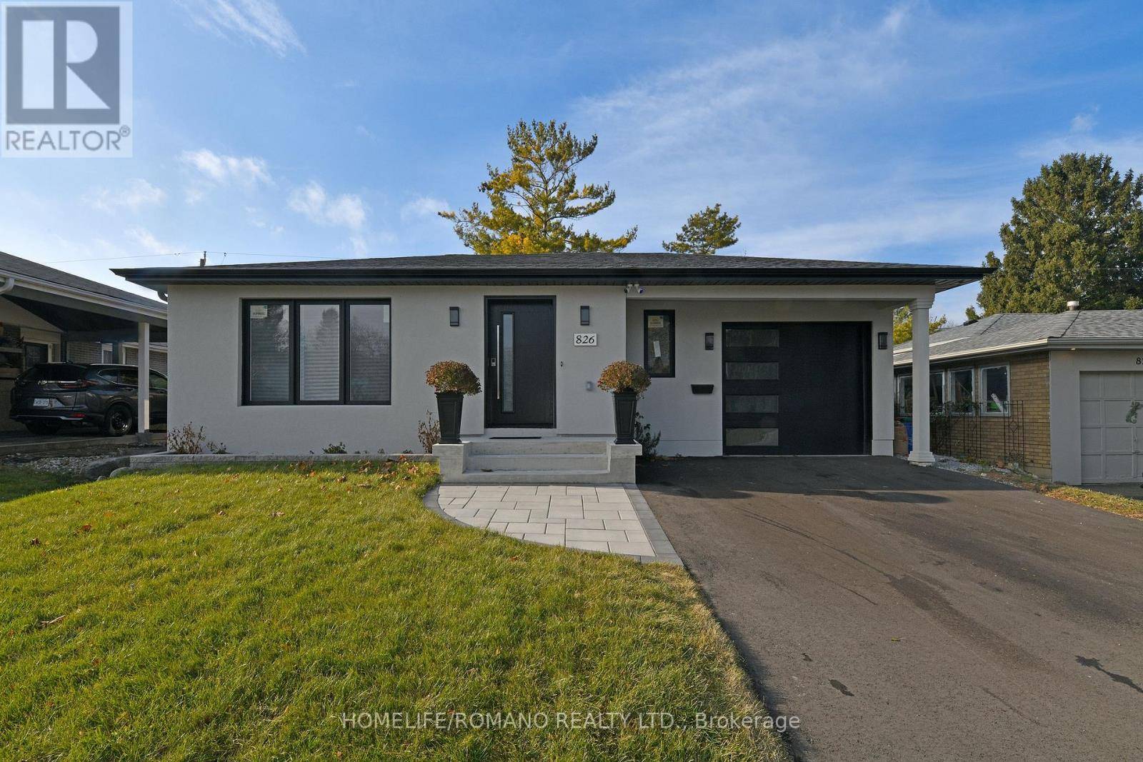 Pickering (bay Ridges), ON L1W1G9,826 KROSNO BOULEVARD W