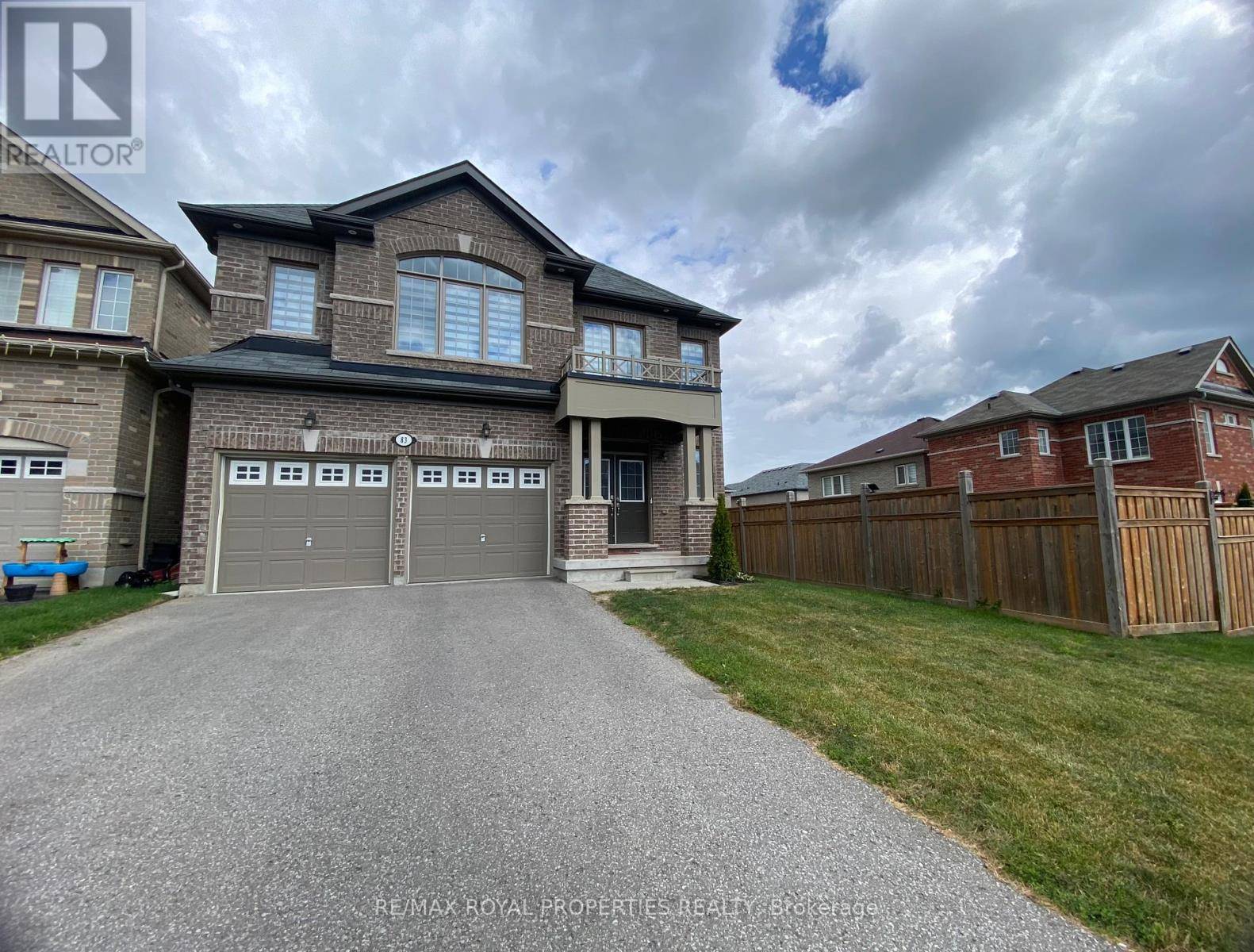 Clarington (newcastle), ON L1B0L2,83 WHITEHAND DRIVE