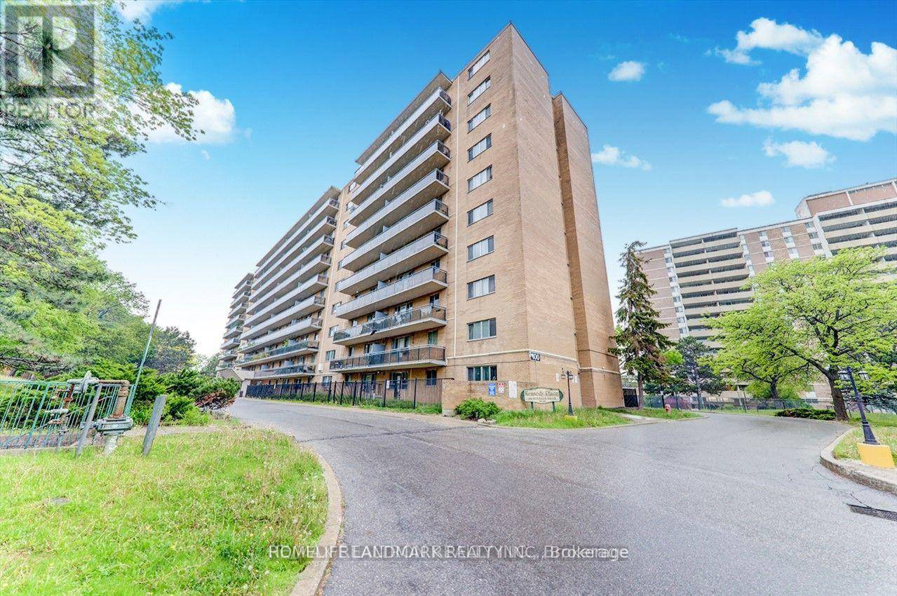 Toronto (dorset Park), ON M1P4V2,100 Dundalk DR #605