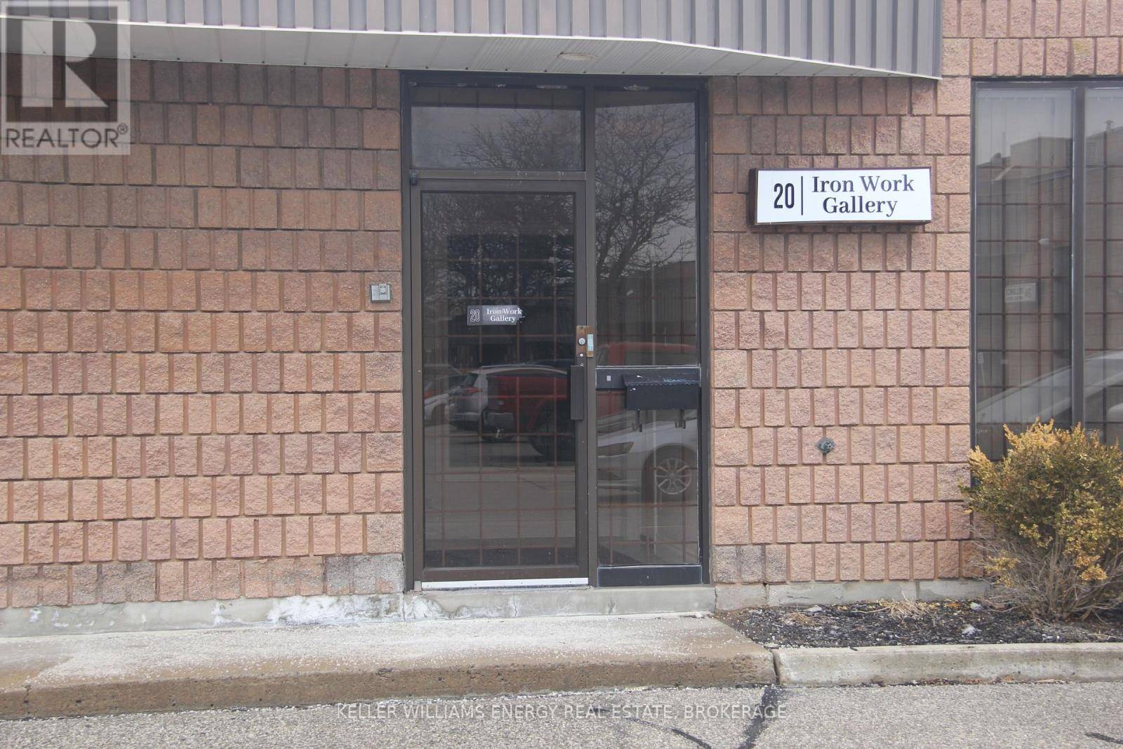 Pickering (brock Industrial), ON L1W3E6,1730 McPherson CT #20