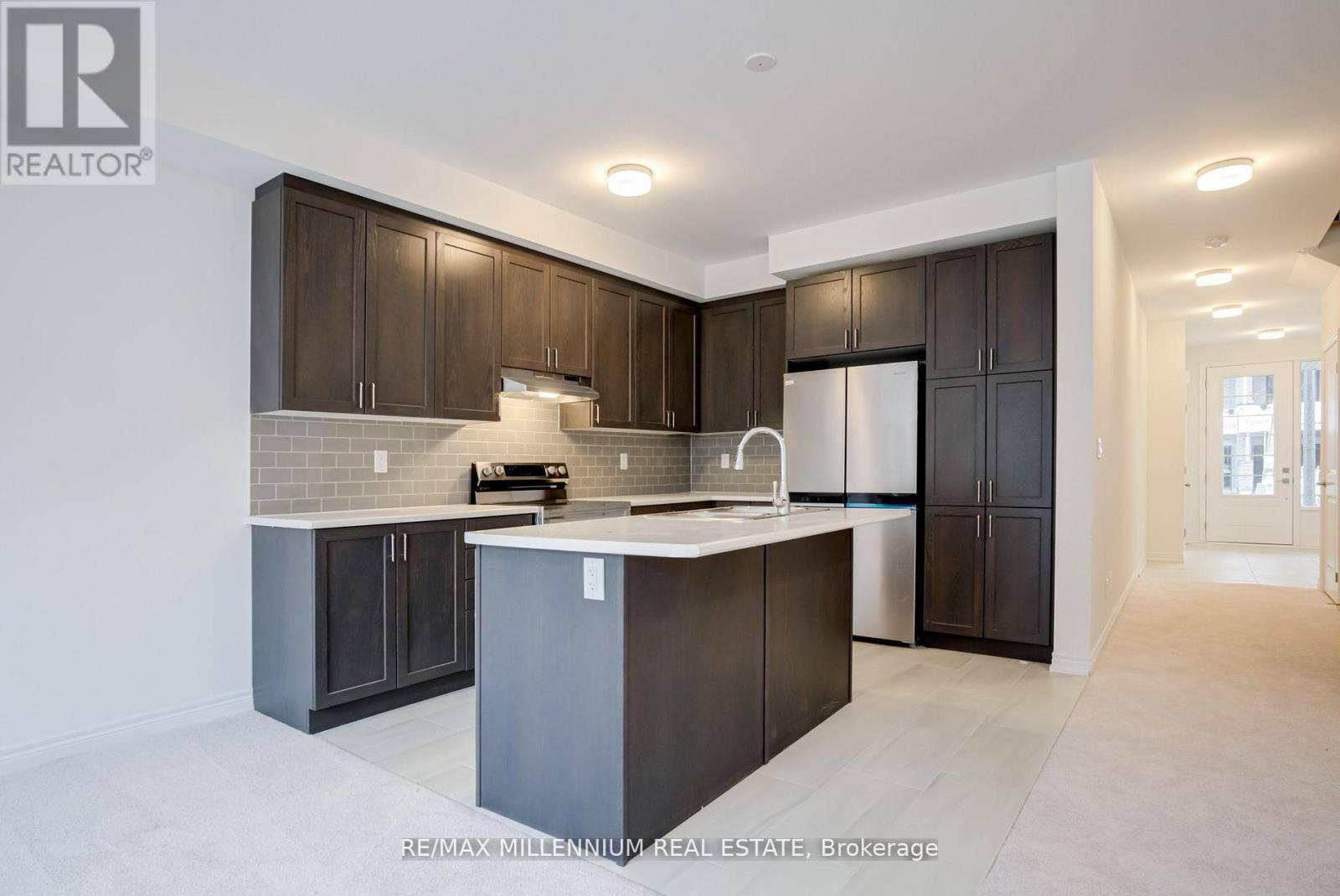 Oshawa (kedron), ON L1L0S1,2040 CAMERON LOTT CRESCENT