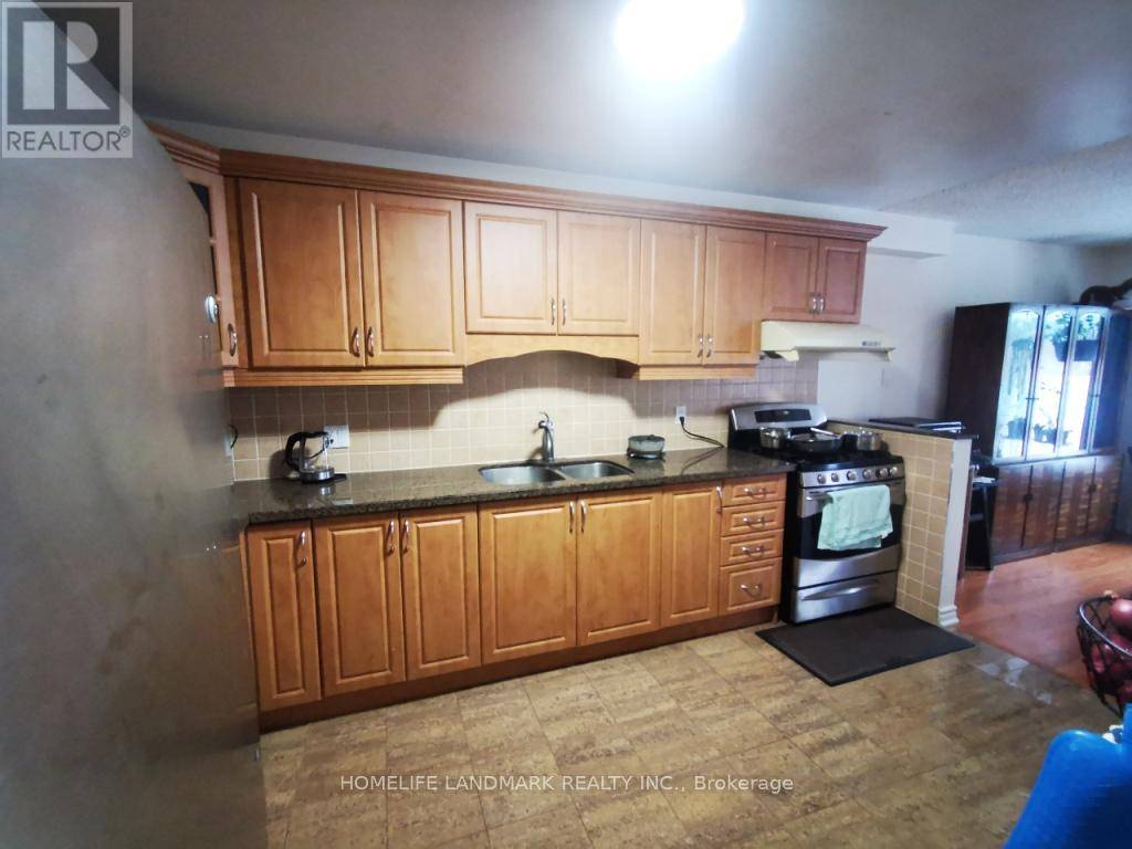 Toronto (milliken), ON M1V1Y5,59 PHALEN CRESCENT