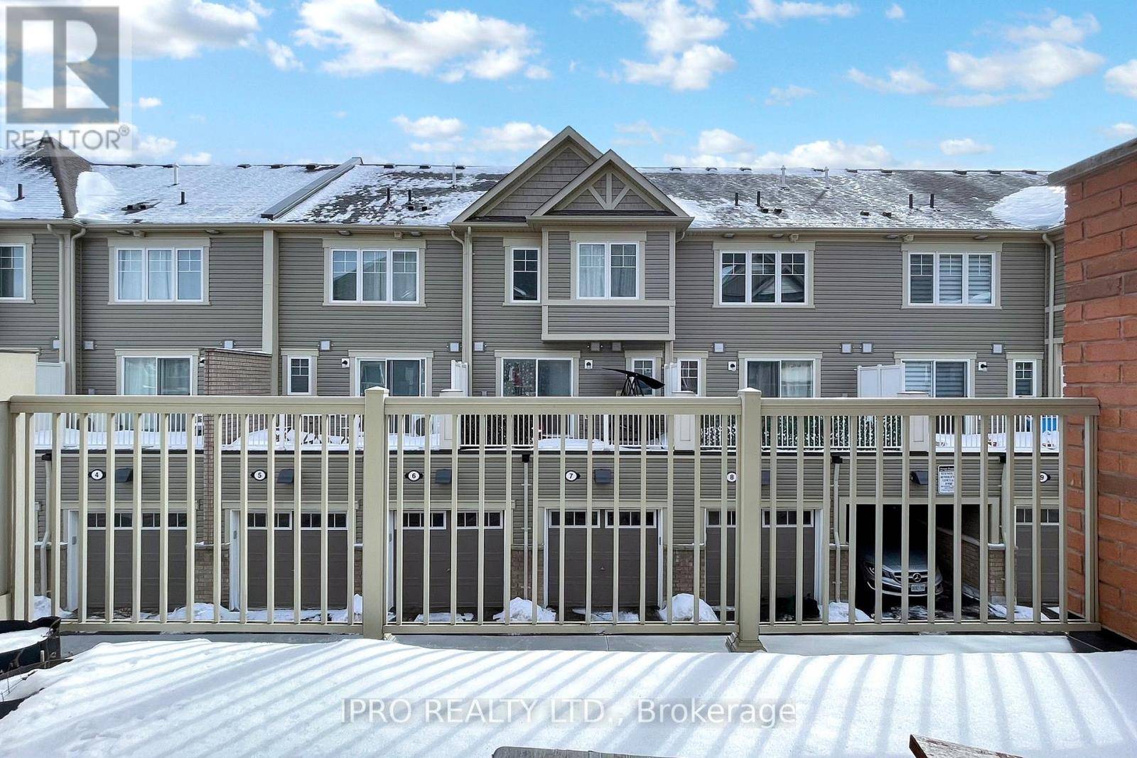 Oshawa (windfields), ON L1L0M6,2500 Hill Rise CT #19