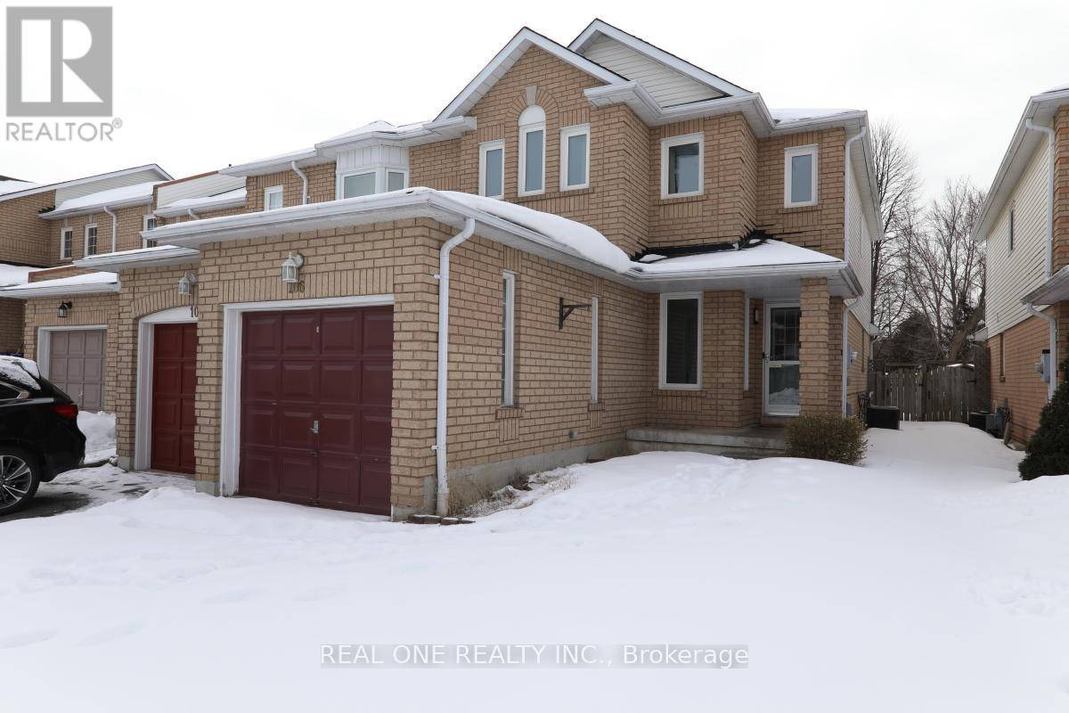 Whitby (rolling Acres), ON L1R2K4,106 CREEKWOOD CRESCENT