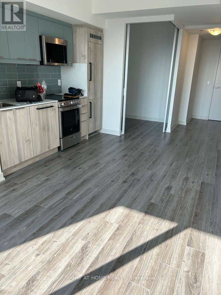Toronto (birchcliffe-cliffside), ON M1N1T7,90 Glen Everest RD #622