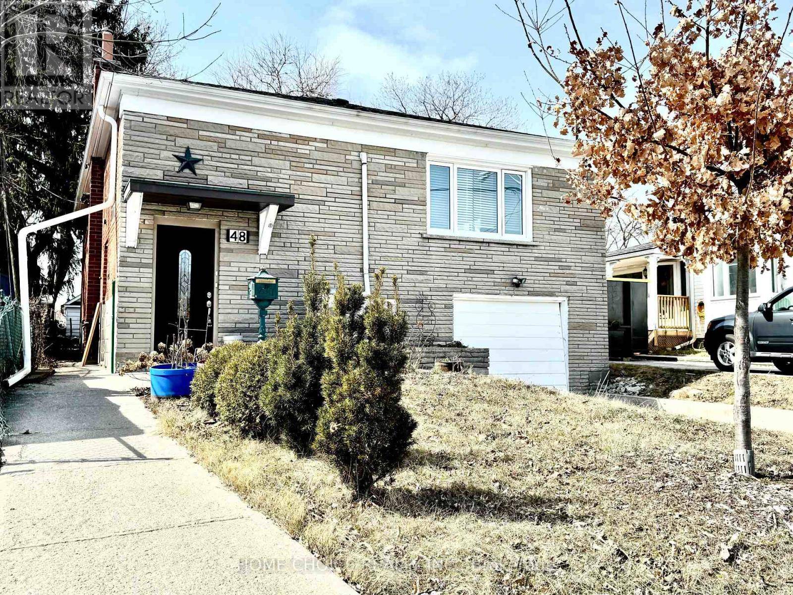 Toronto (birchcliffe-cliffside), ON M1N3L6,48 SOUTH WOODROW BOULEVARD