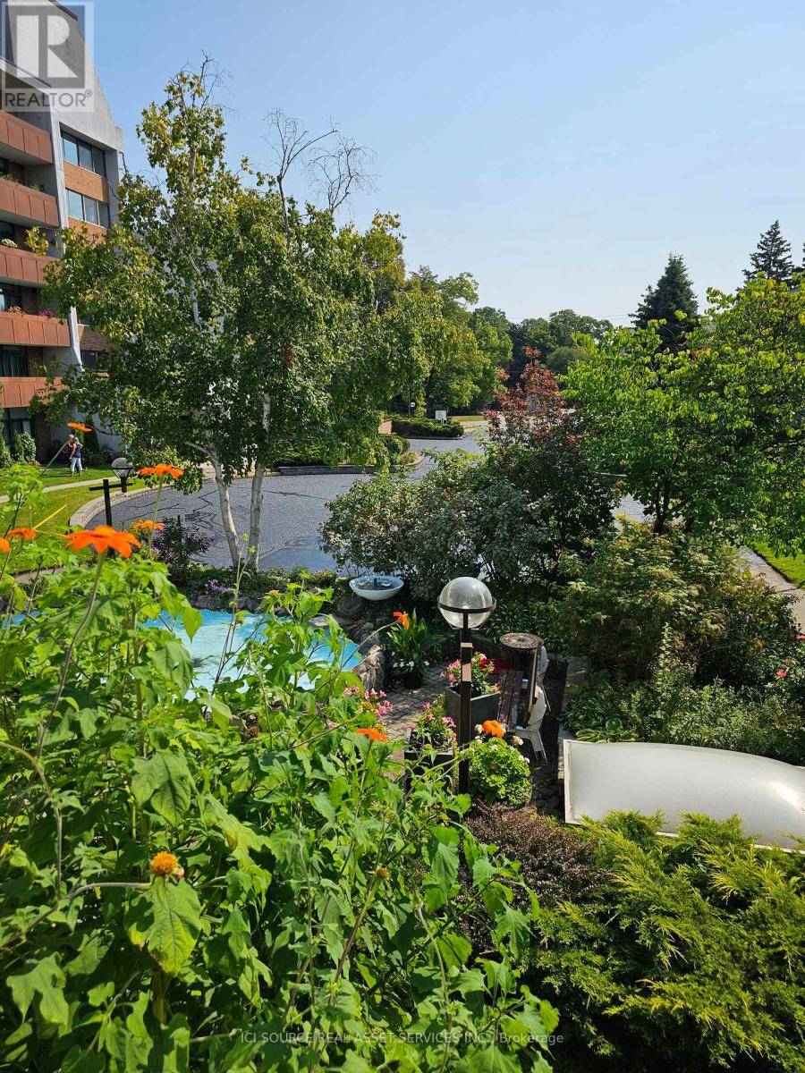 Toronto (west Hill), ON M1E4Y1,50 Old Kingston RD #4204