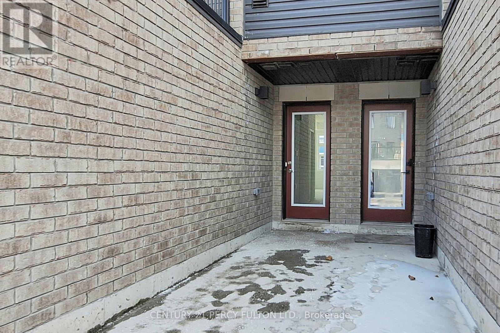 Ajax (south West), ON L1S7M3,209 MONARCH AVENUE