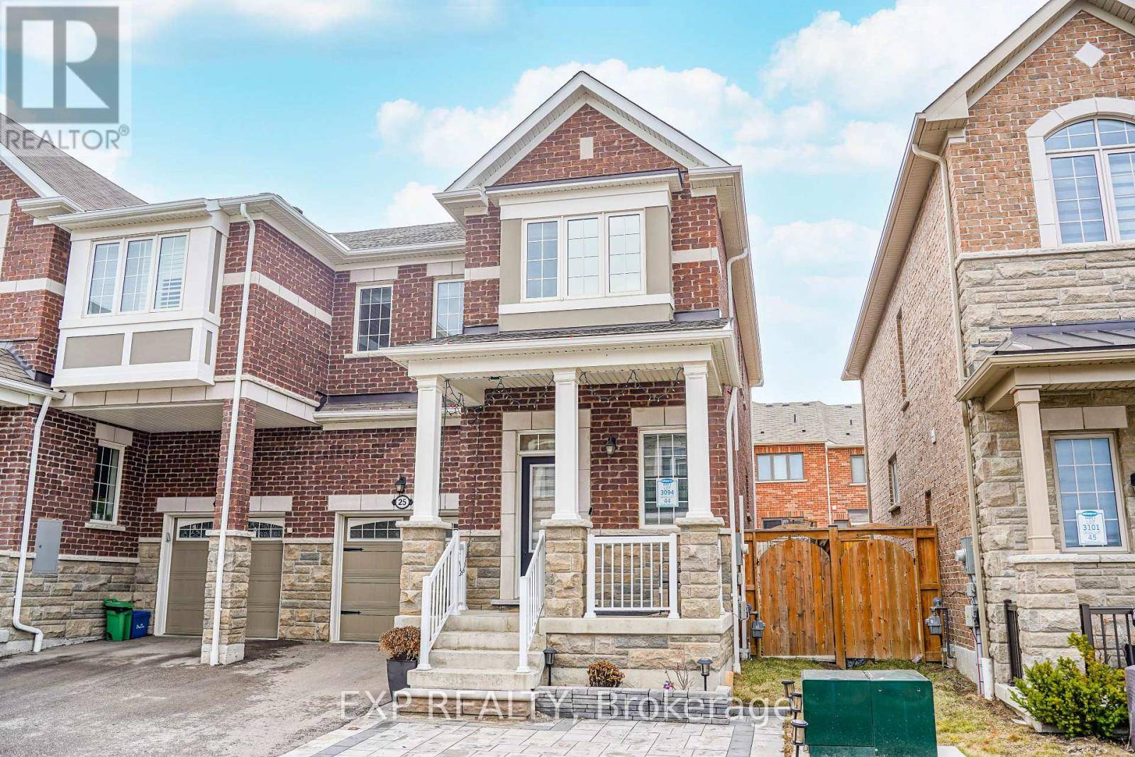 Whitby, ON L1P0H9,25 WINDFLOWER WAY