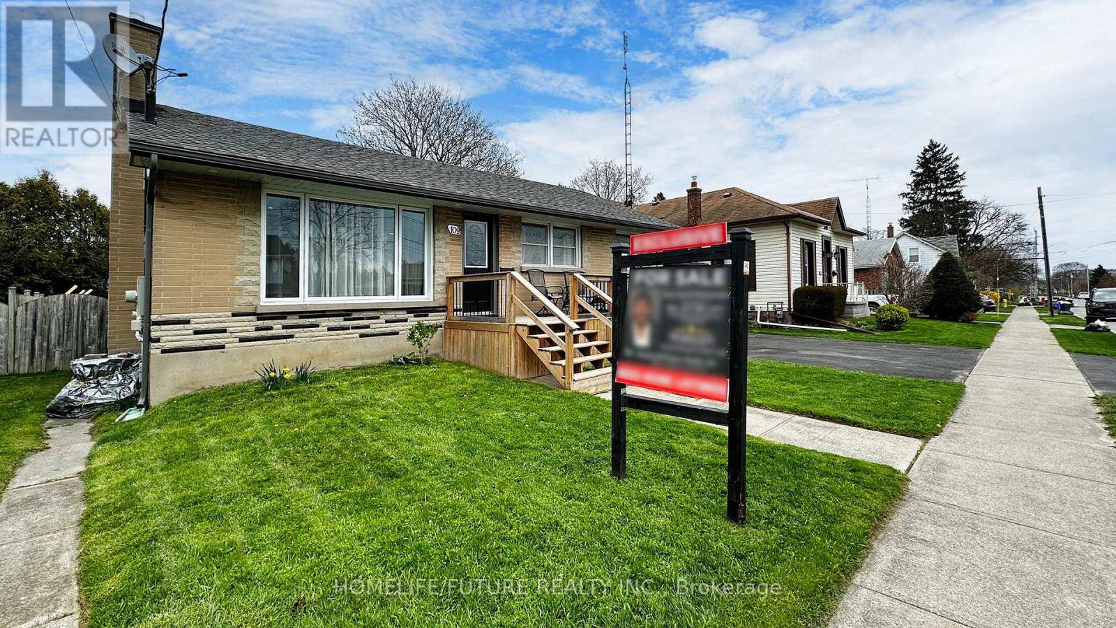 Clarington (bowmanville), ON L1C2T3,109 ONTARIO STREET