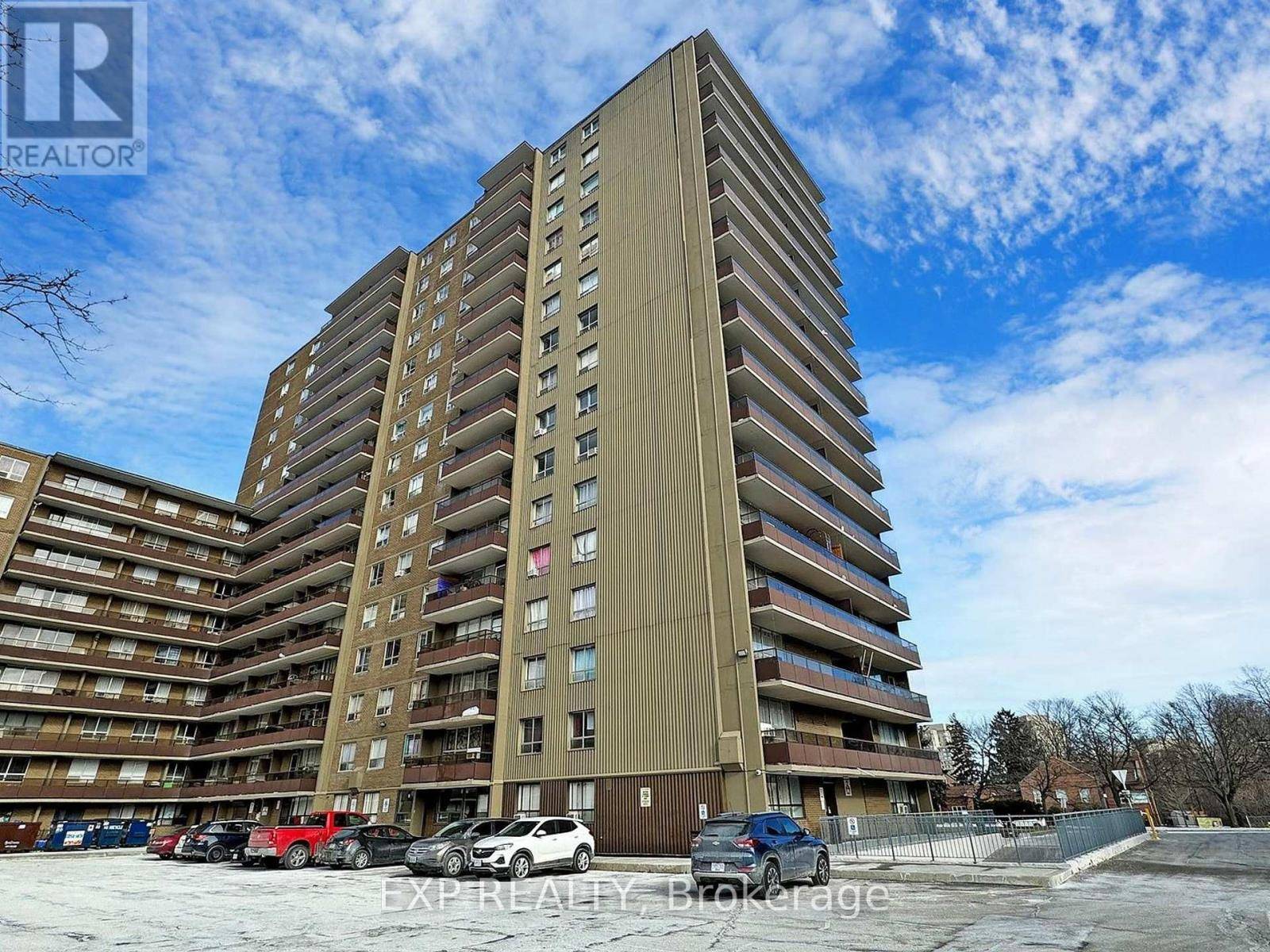 Toronto (scarborough Village), ON M1M2Z9,180 Markham RD #819