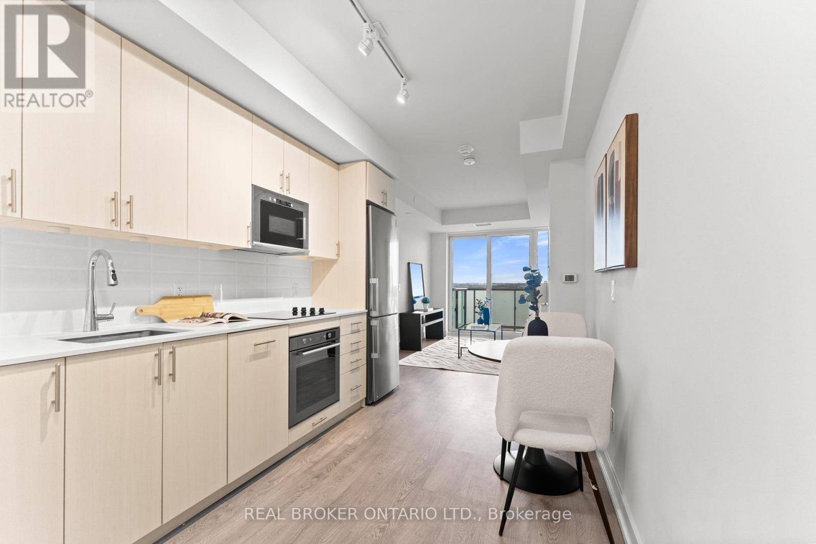 Oshawa (windfields), ON L1L0R5,2550 Simcoe ST North #2506