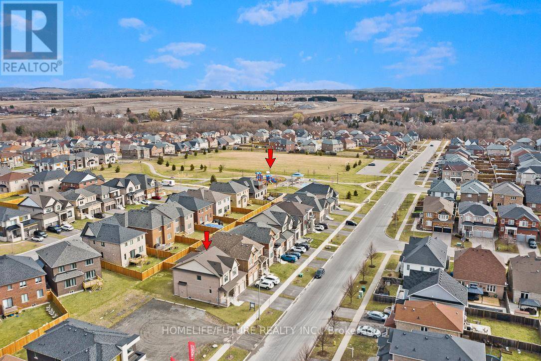 Clarington (newcastle), ON L1B0C6,100 GRADY DRIVE