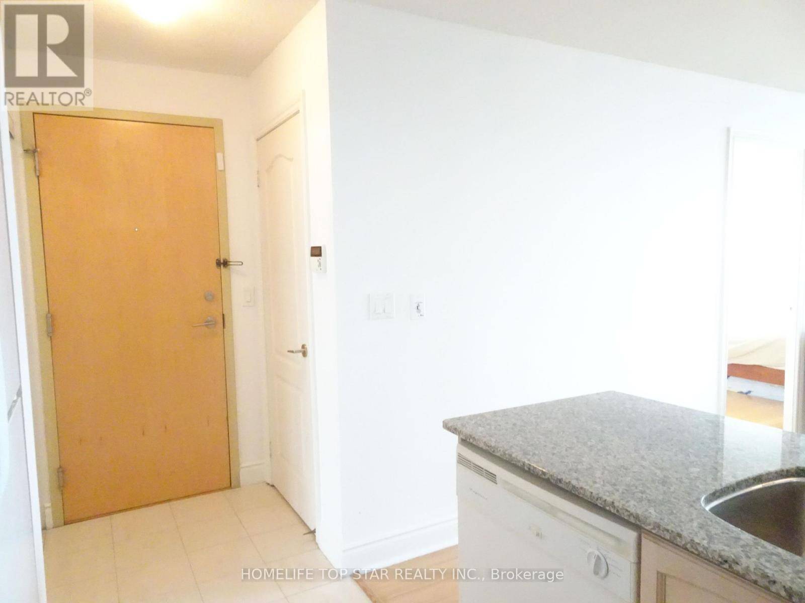 Toronto (bendale), ON M1P5J5,60 Brian Harrison WAY #3202