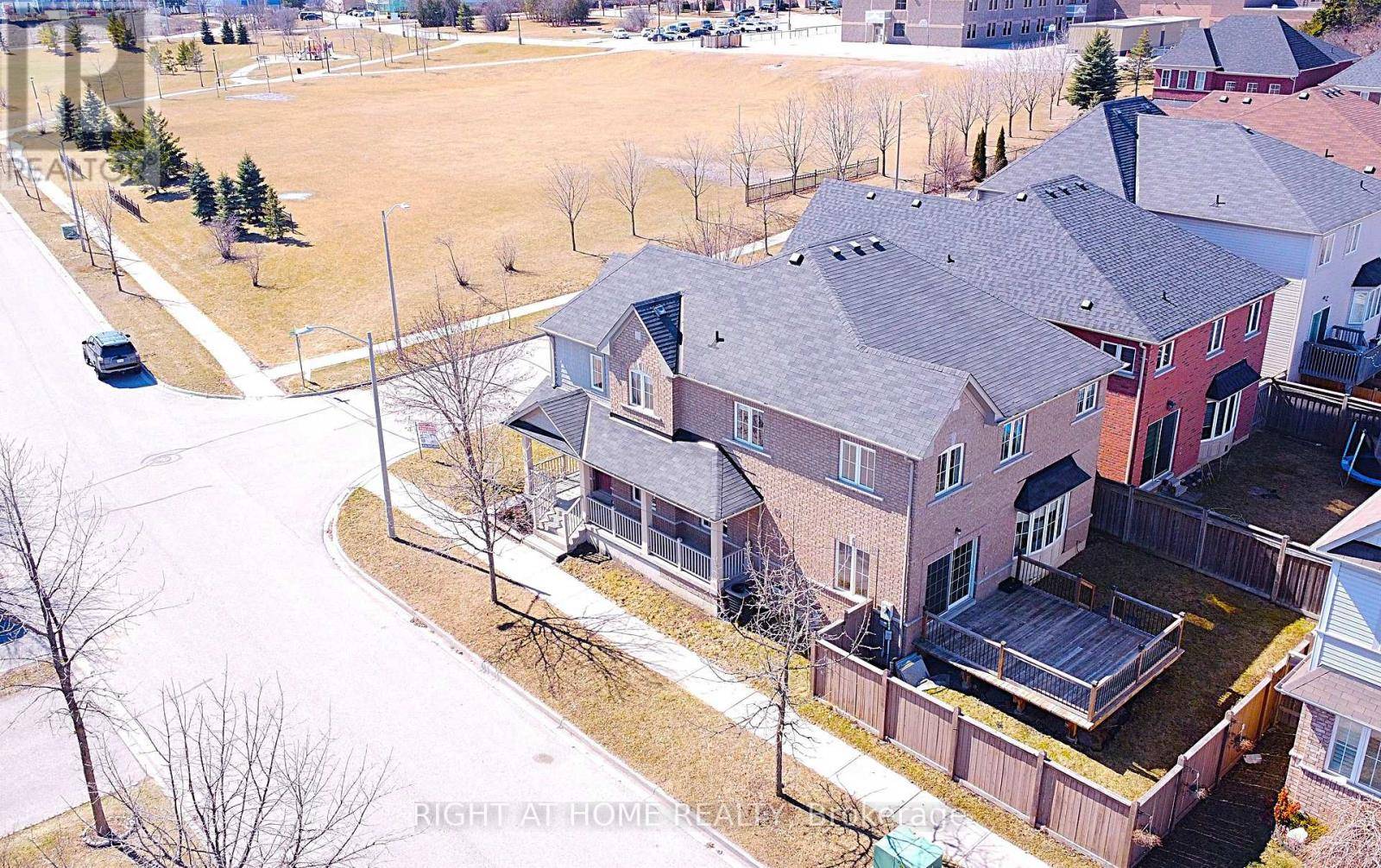 Ajax (central East), ON L1Z0J6,17 MCGINTY AVENUE