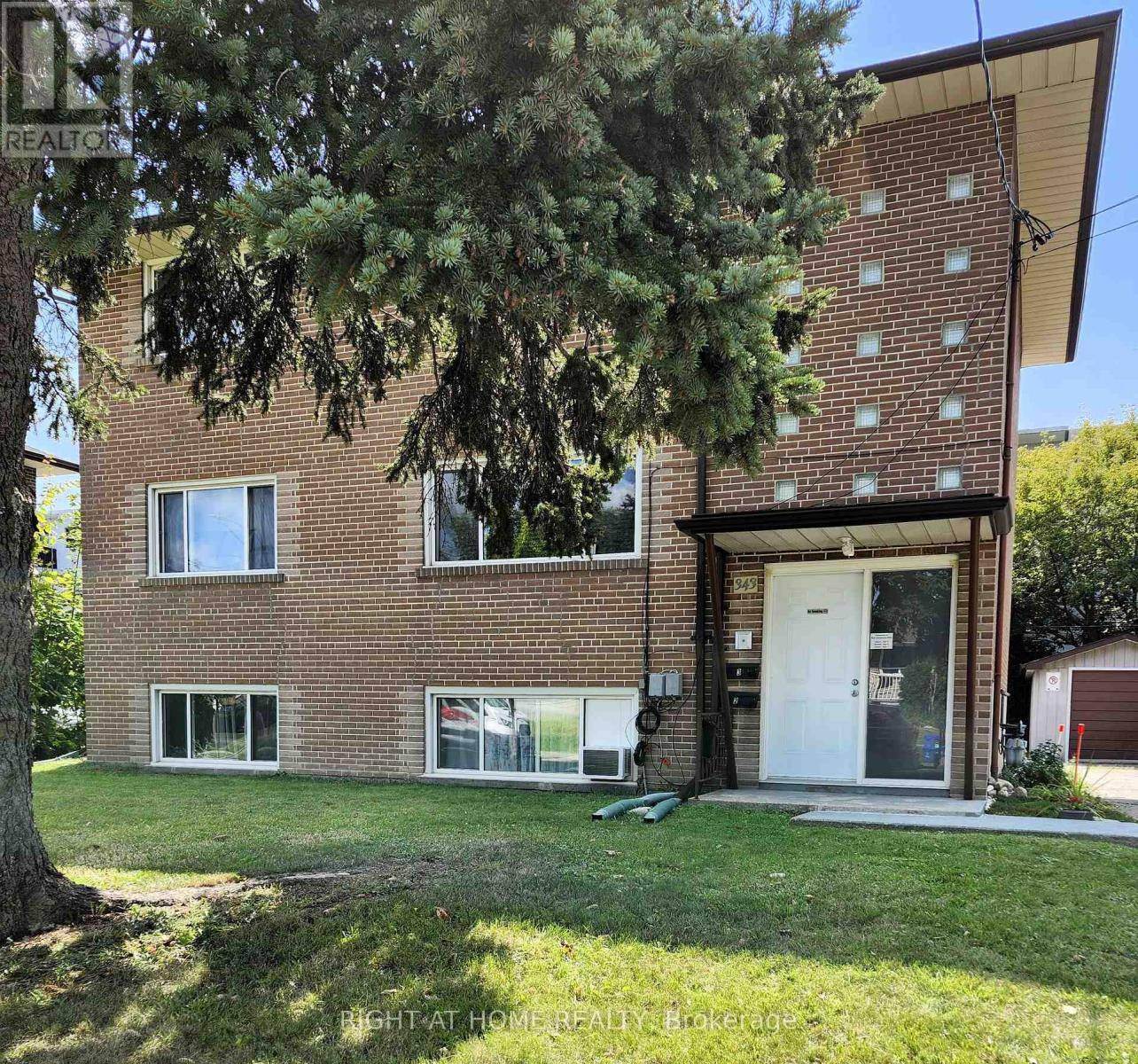 Oshawa (vanier), ON L1J2A7,343 FRONTENAC AVENUE