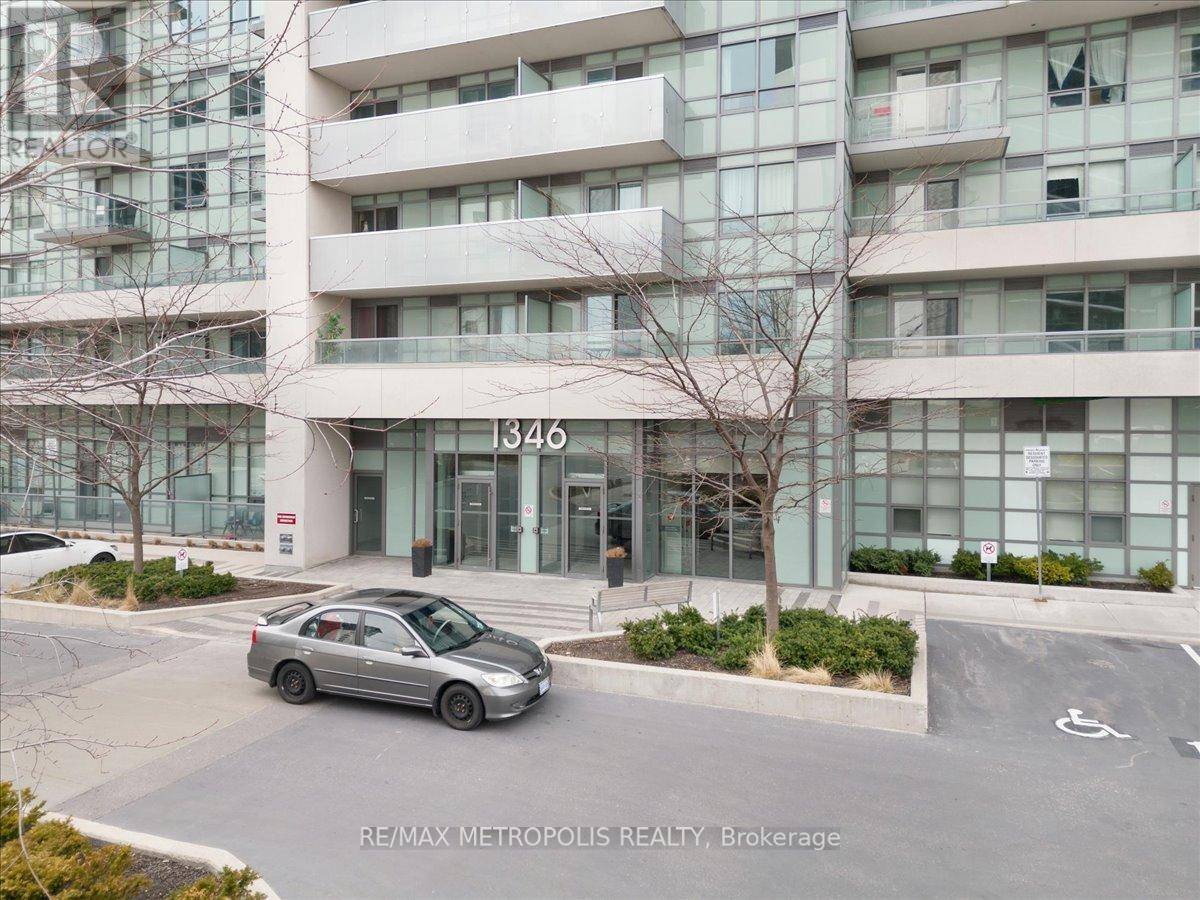 Toronto (eglinton East), ON M1J0A9,1346 Danforth RD #506