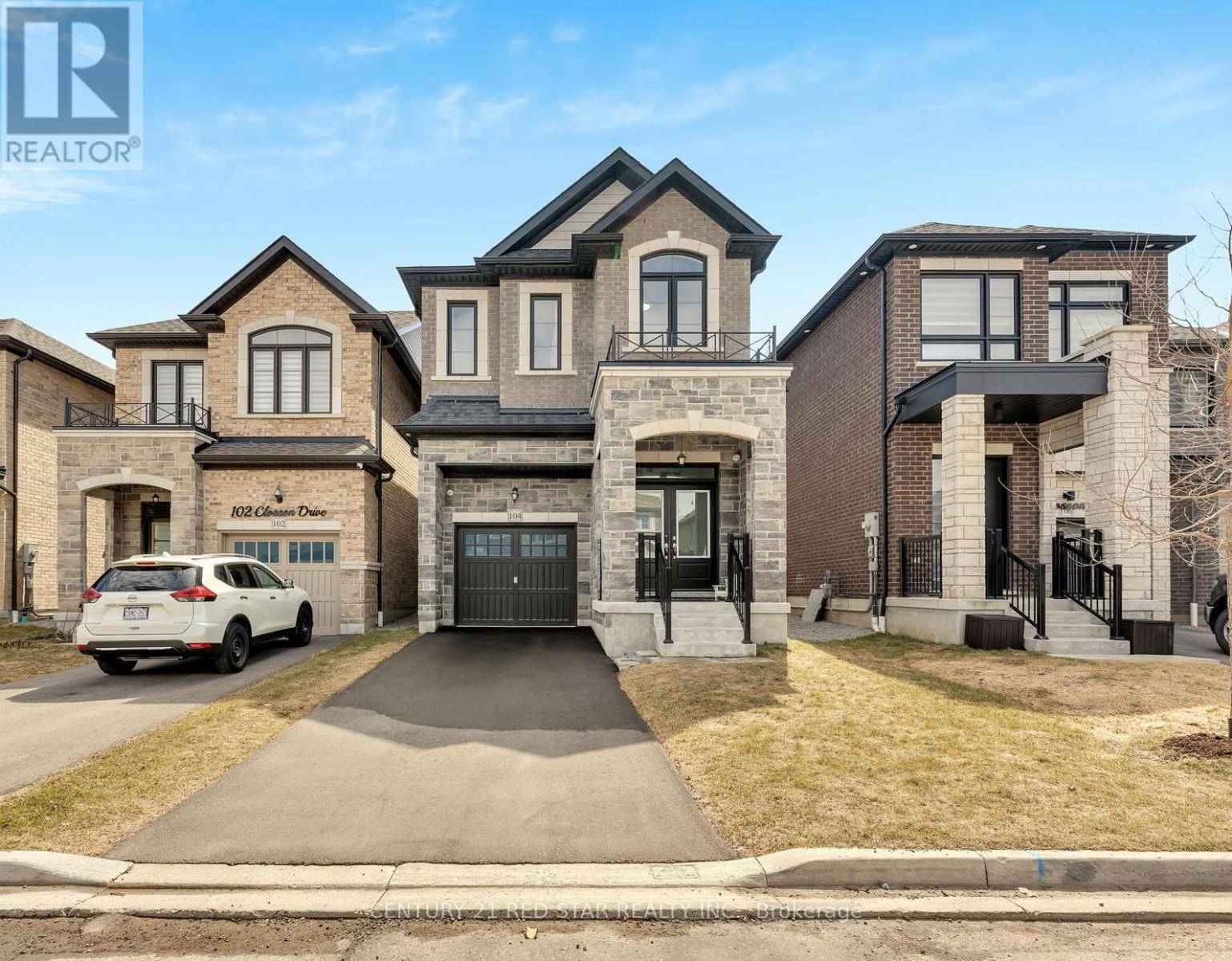 Whitby, ON L1P0M8,104 CLOSSON DRIVE