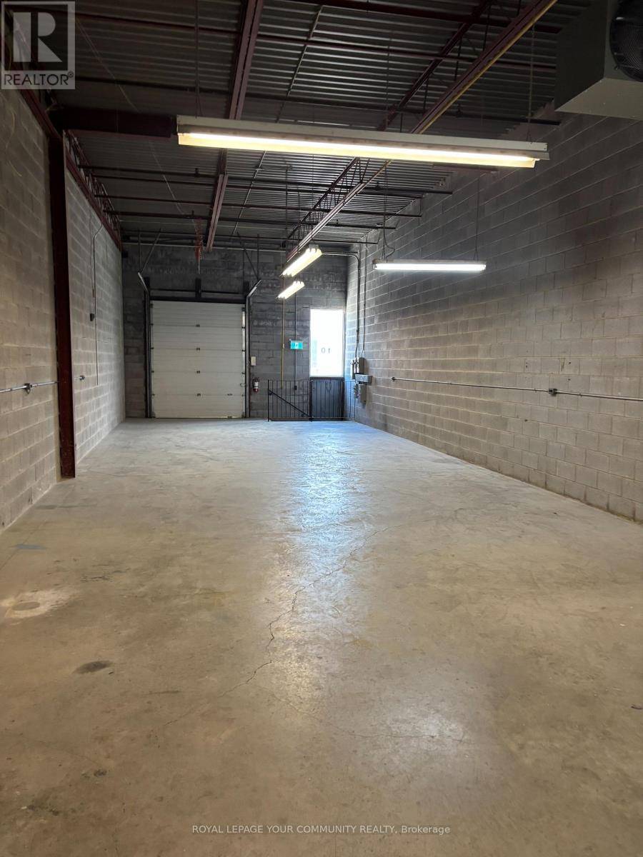 Toronto (rouge), ON M1X1B1,140 Finchdene SQ #10