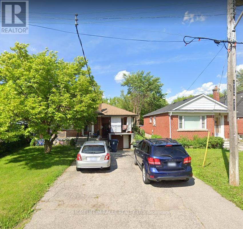 Toronto (wexford-maryvale), ON M1R3X2,23 Tardree PL #2