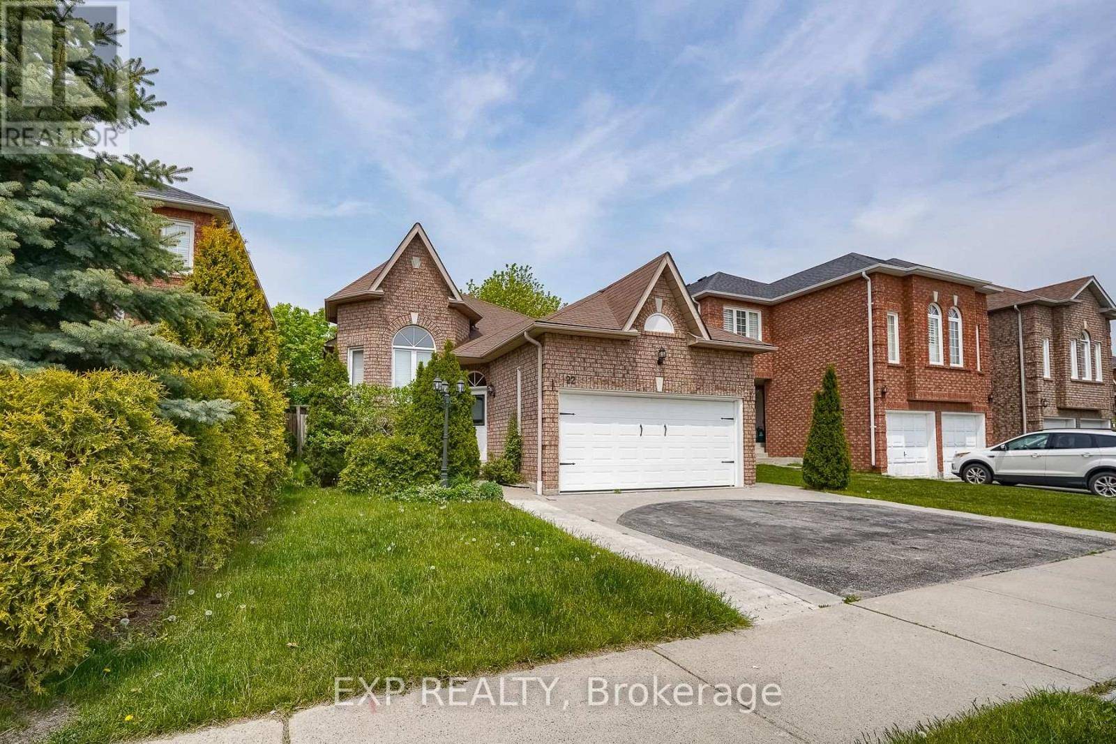 Whitby (pringle Creek), ON L1R2L4,22 PARNELL CRESCENT