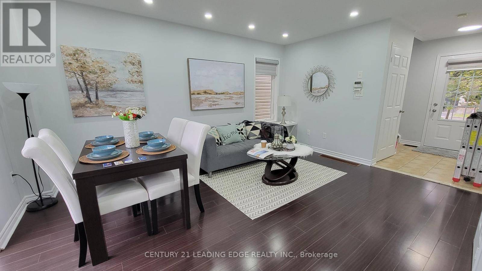 Oshawa (windfields), ON L1L0A7,56 NORLAND CIRCLE