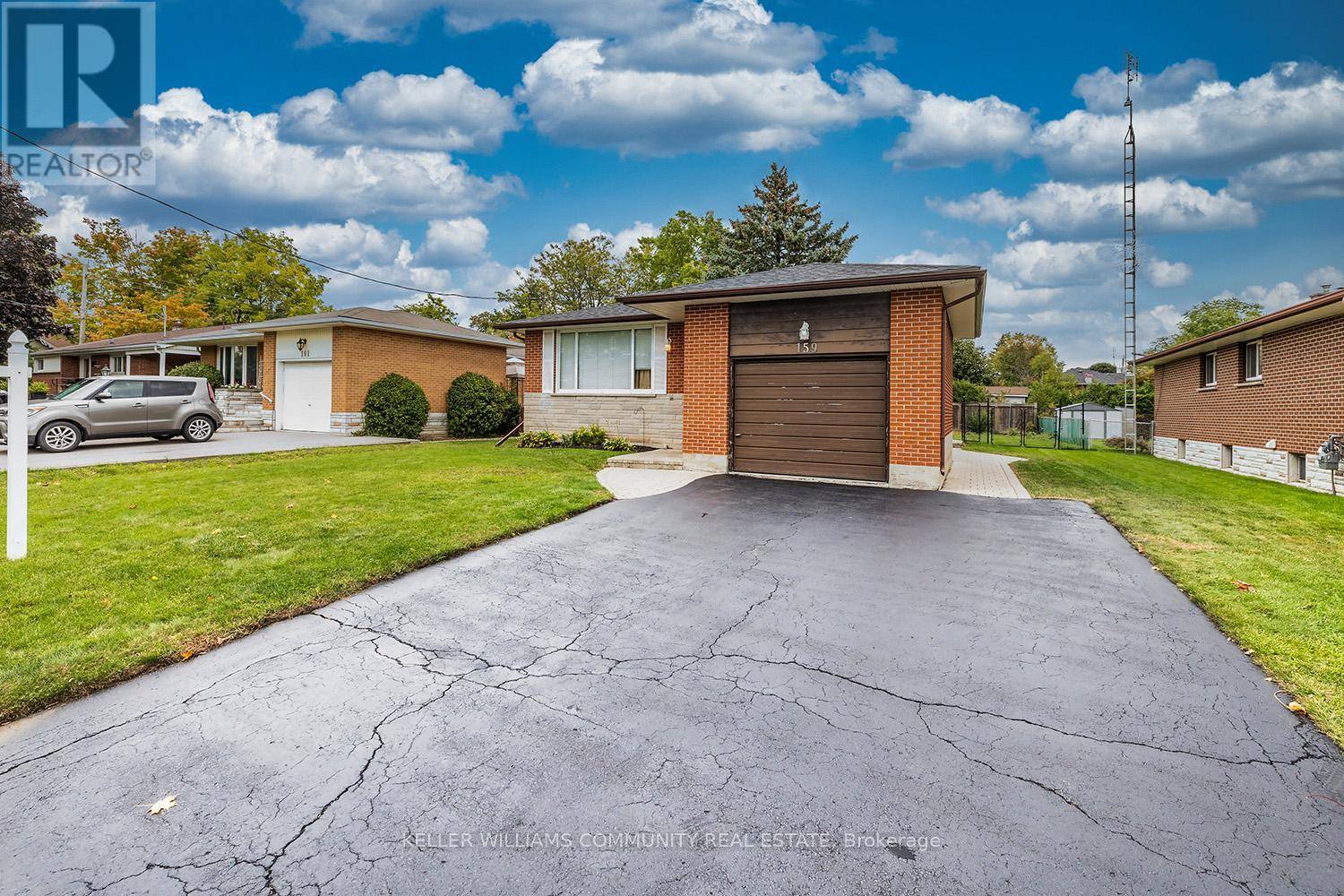 Clarington (bowmanville), ON L1C3J7,159 SCUGOG STREET