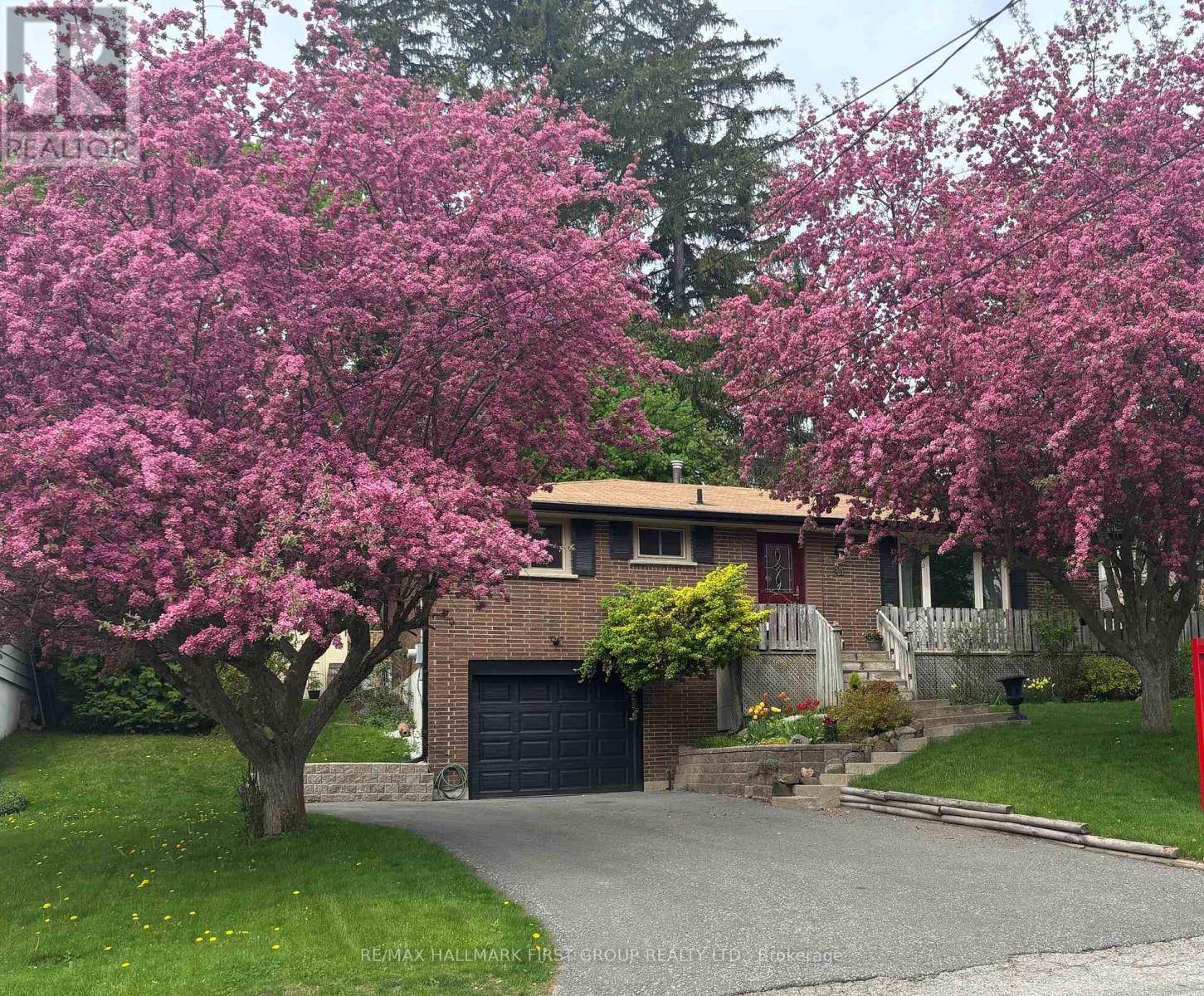 Scugog (port Perry), ON L9L1J9,94 CALEB STREET