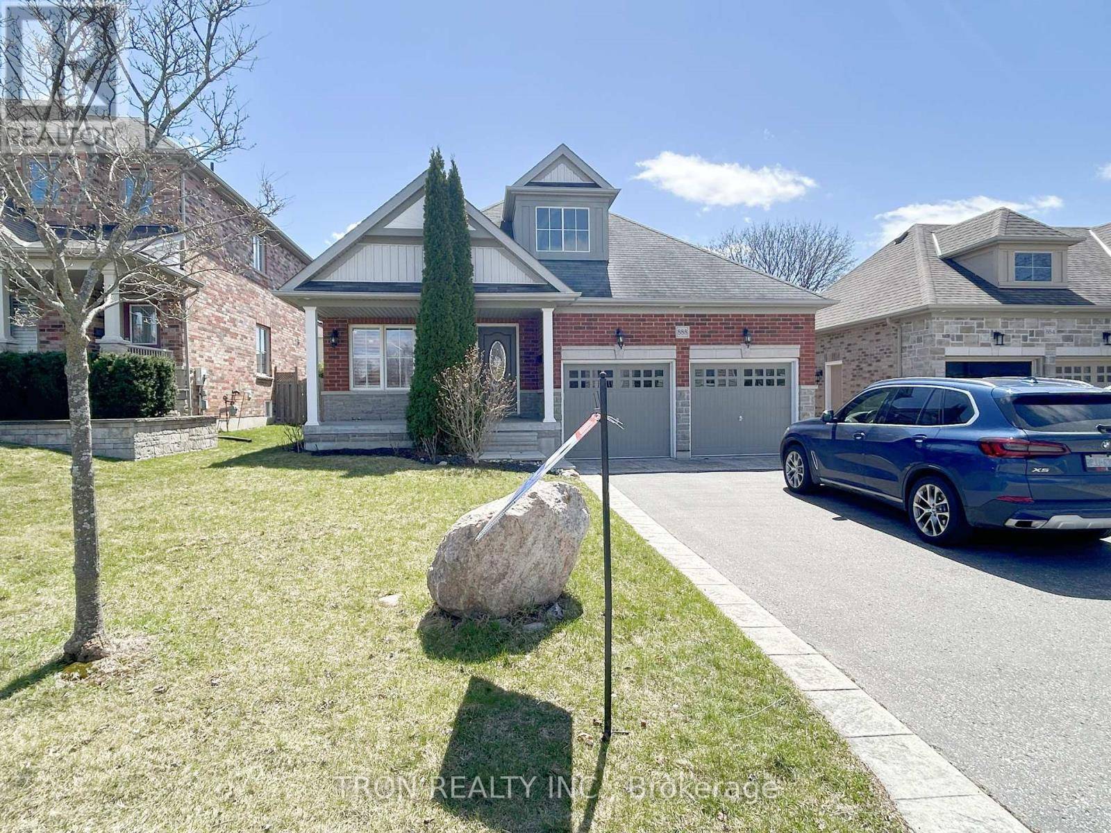 Oshawa (northglen), ON L1J0A5,888 BARBADOS STREET