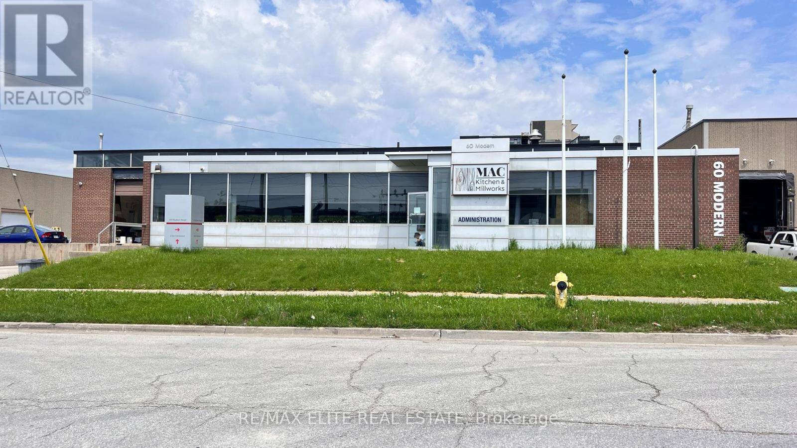 Toronto (wexford-maryvale), ON M1R3B6,60 MODERN ROAD