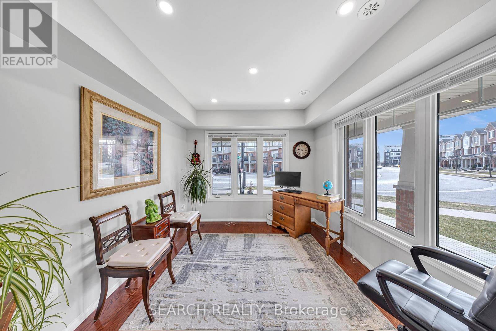 Pickering (duffin Heights), ON L1X0C3,2400 BRONZEDALE STREET