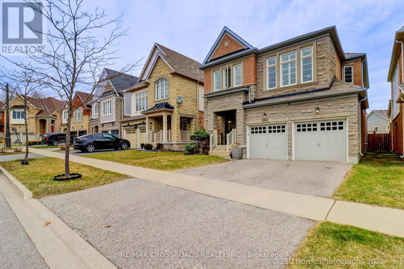 Oshawa (taunton), ON L1K0T6,1998 COCKLIN CRESCENT