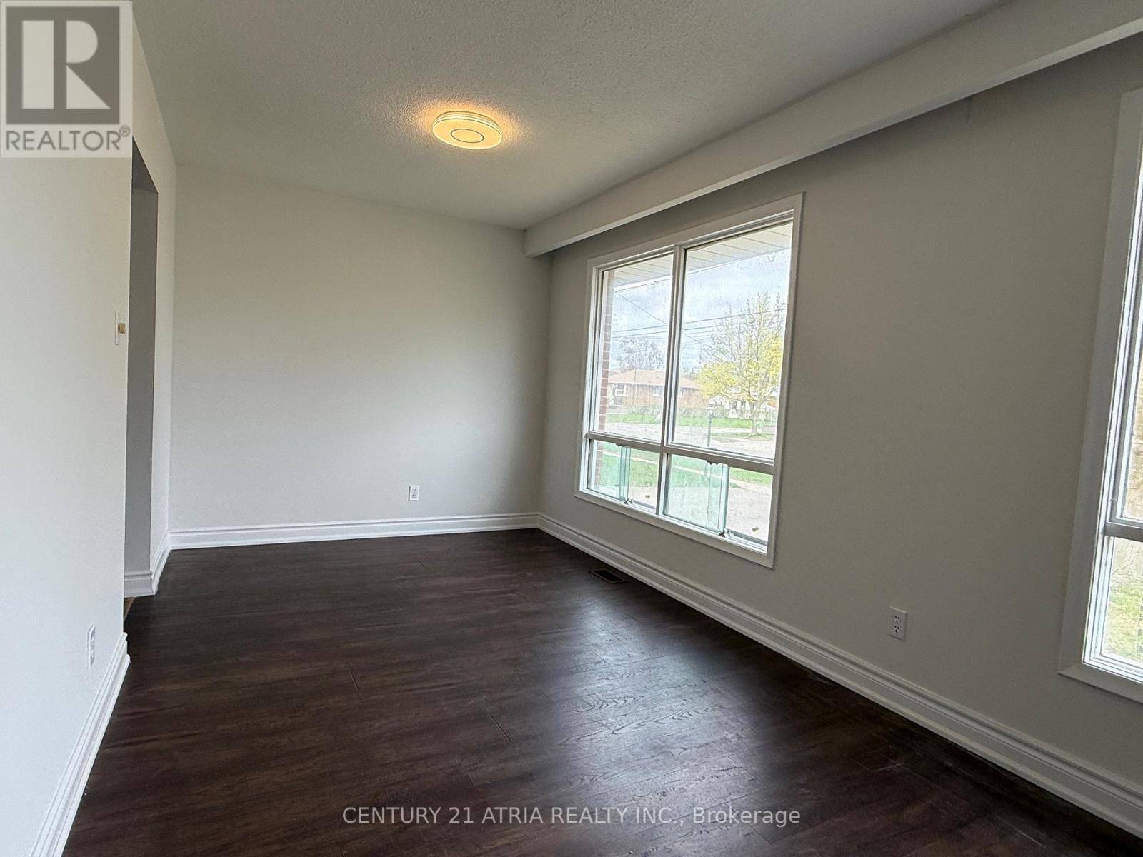 Oshawa (centennial), ON L1G4K8,1212 SOMERVILLE STREET