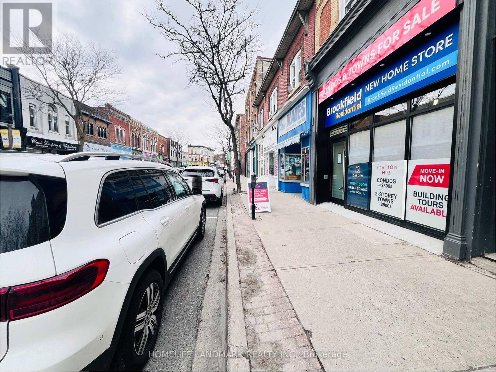 Whitby (downtown Whitby), ON L1N4J9,137 BROCK STREET S