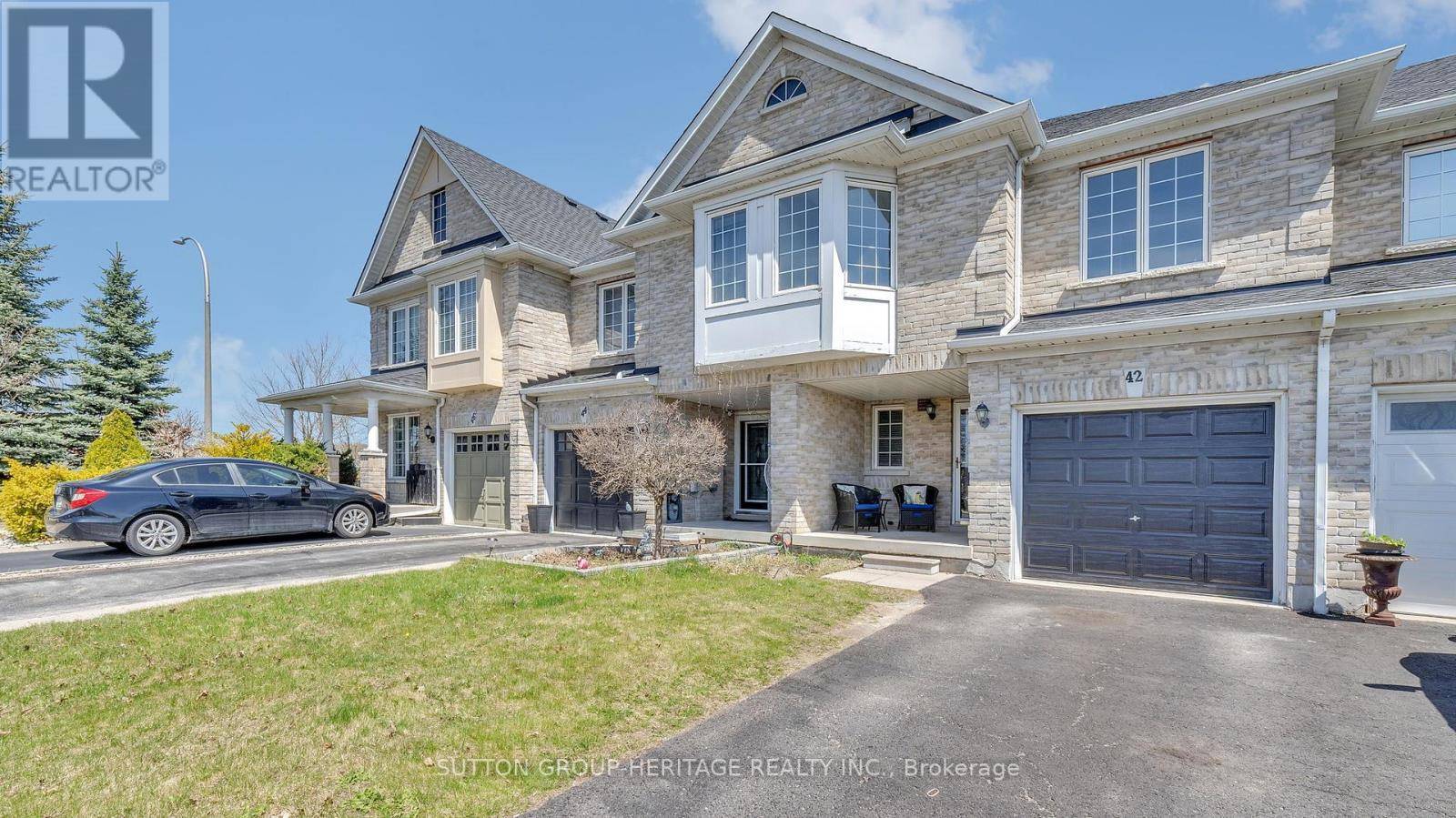 Whitby (rolling Acres), ON L1R3N9,42 ODESSA CRESCENT