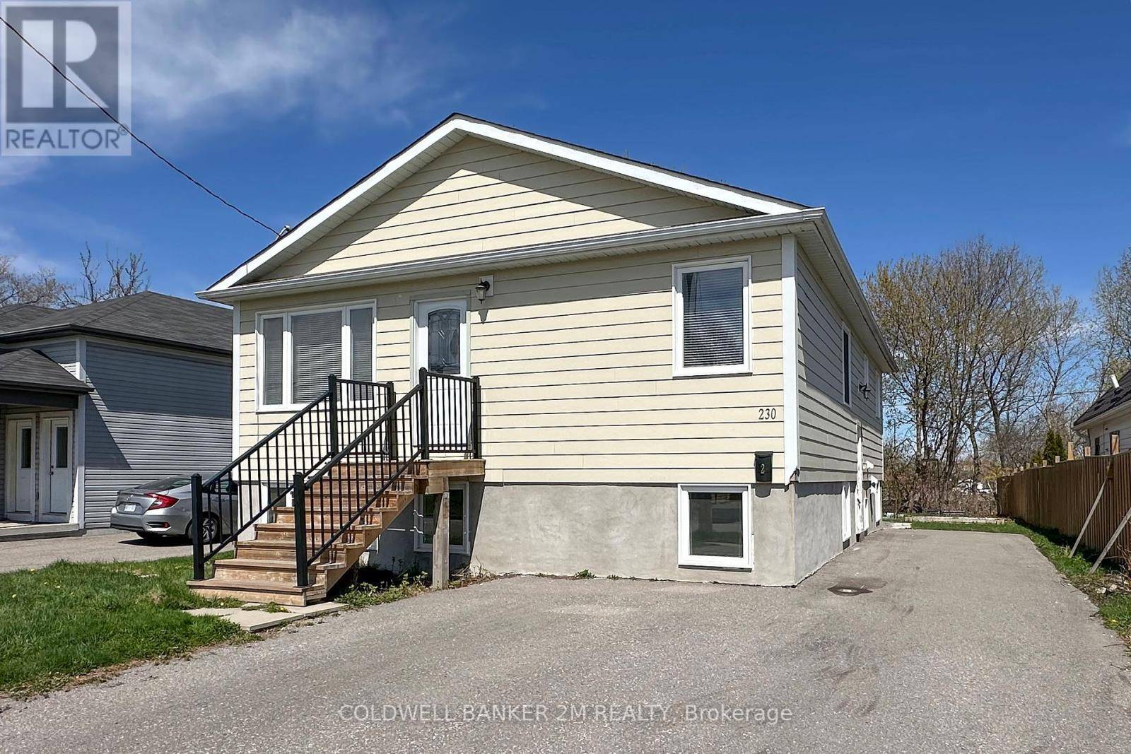 Oshawa (lakeview), ON L1H3P4,230 Annis ST #2