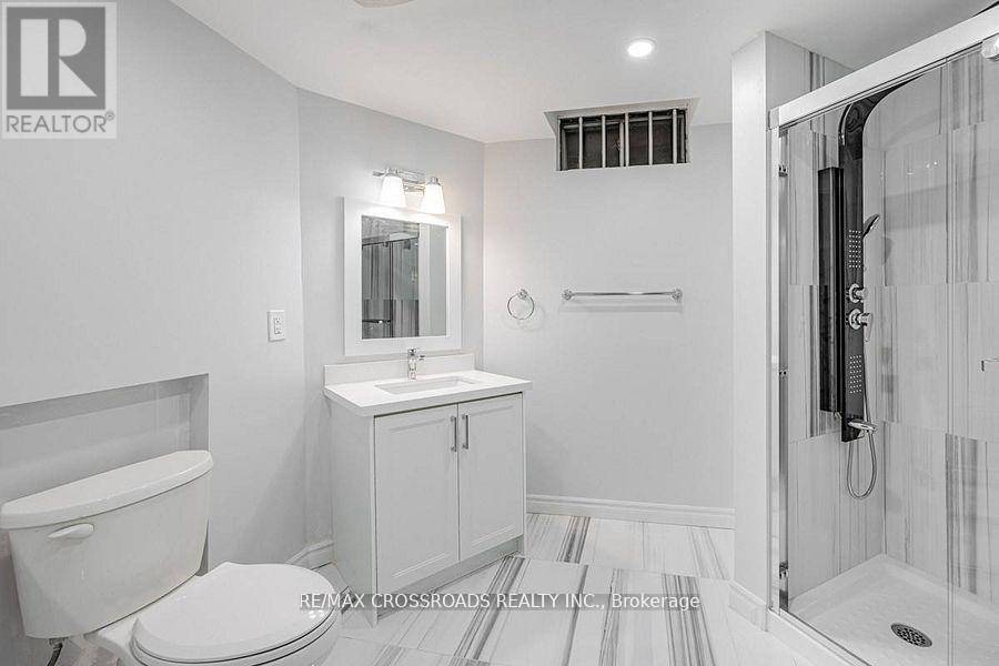 Pickering (highbush), ON L1V5T6,1823 FORESTVIEW DRIVE