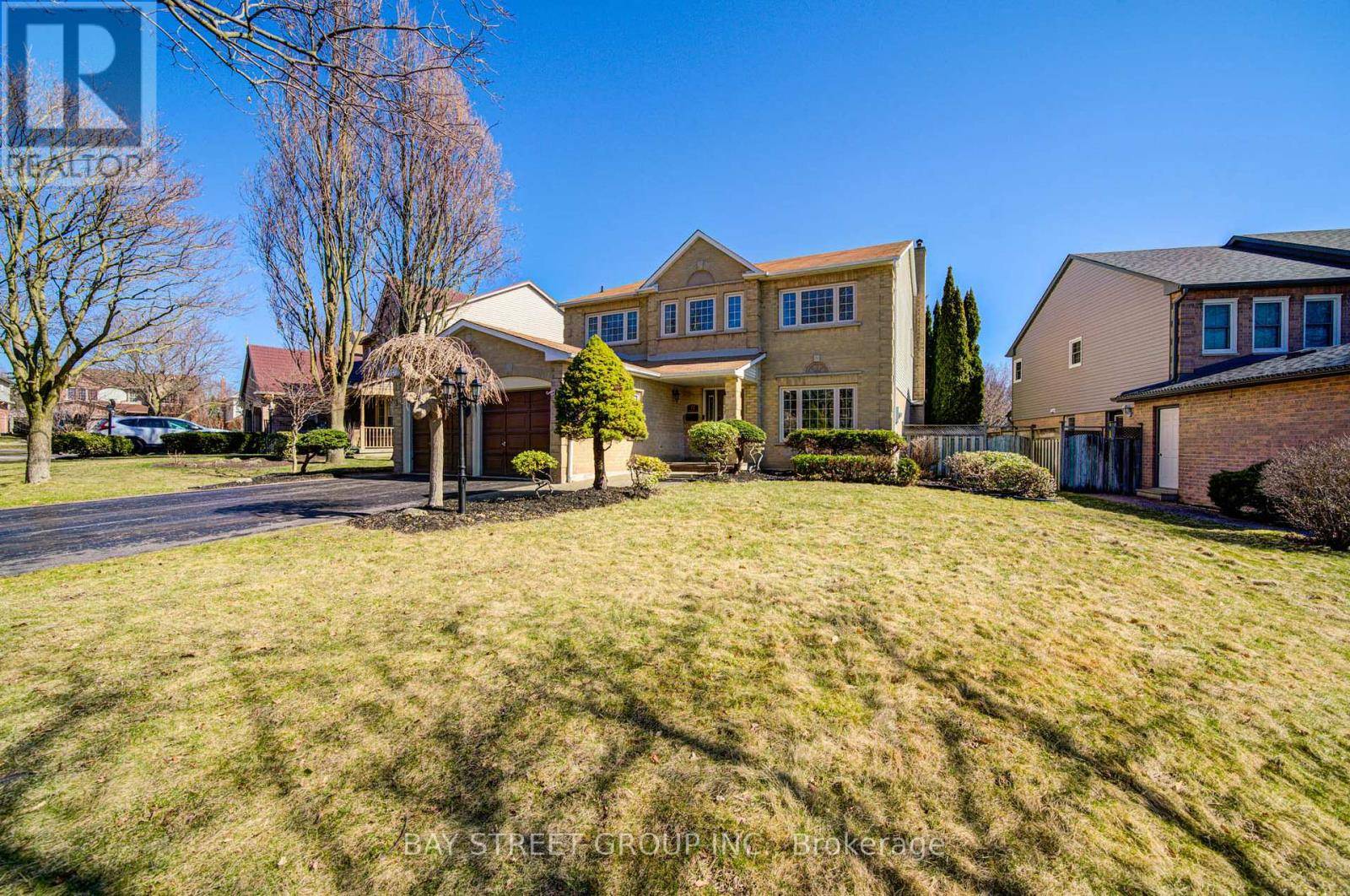 Whitby (lynde Creek), ON L1P1L5,72 ALLAYDEN DRIVE