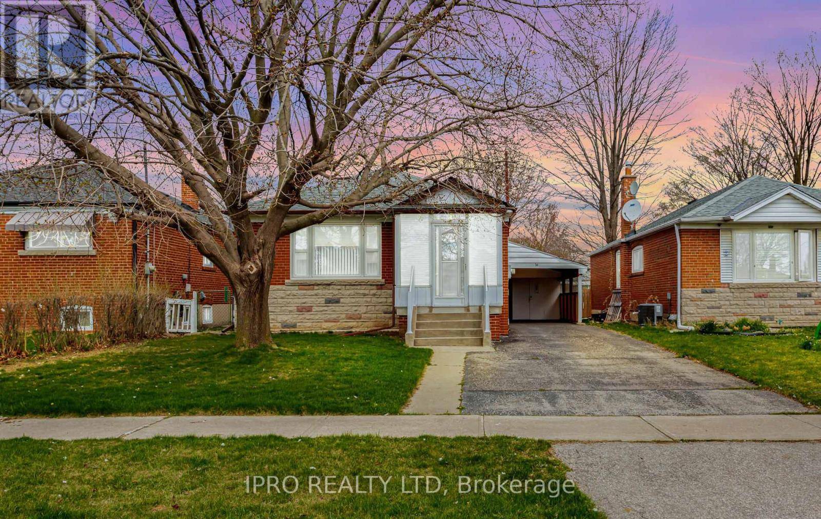 Toronto (dorset Park), ON M1P1M3,54 EXFORD DRIVE