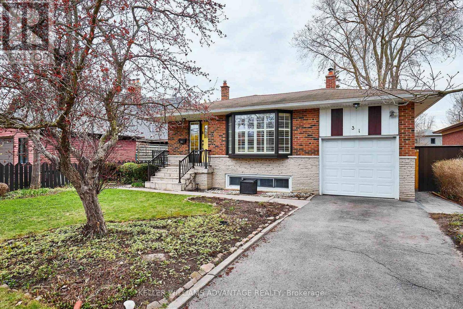 Toronto (guildwood), ON M1E1Y9,31 POPLAR ROAD