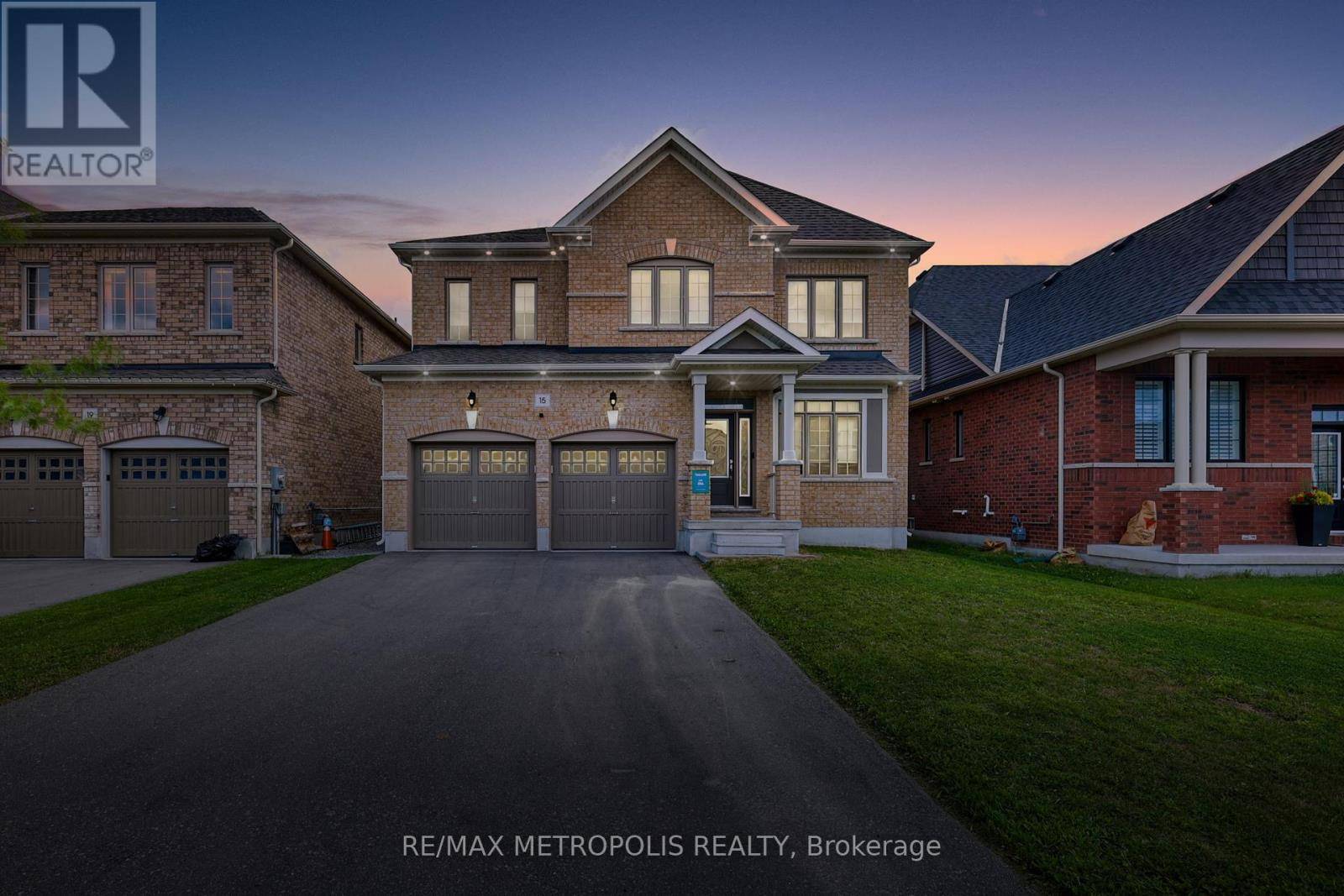 Clarington (bowmanville), ON L1C7E3,15 DOUGLAS KEMP CRESCENT