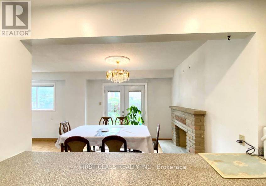 Toronto (agincourt North), ON M1V1M2,84 Homedale DR #M&2 Flr