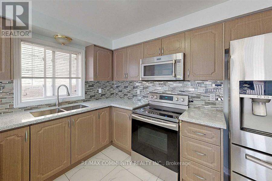 Toronto (rouge), ON M1B6A5,2 PICASSO ROAD