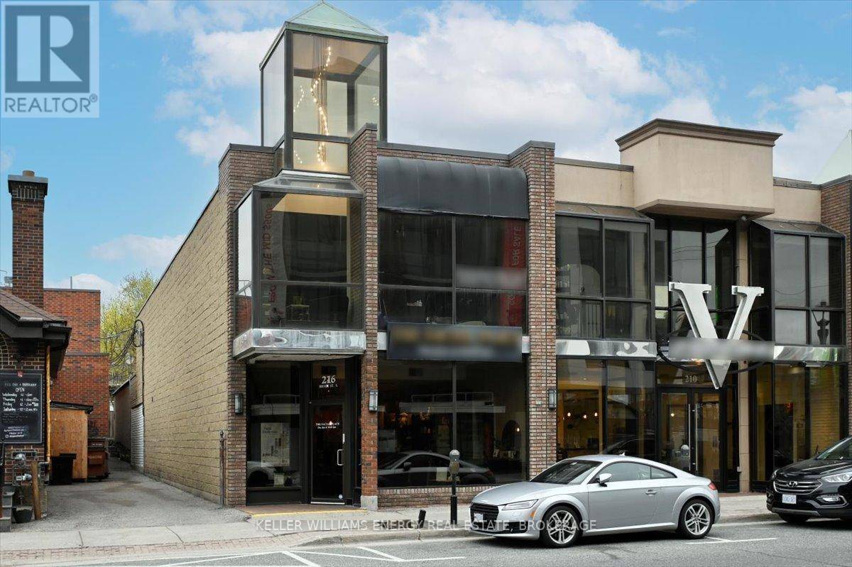 Whitby (downtown Whitby), ON L1N4K1,216 BROCK STREET S