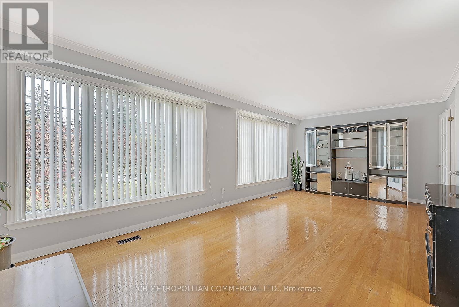 Toronto (highland Creek), ON M1C1C3,40 CONLINS ROAD