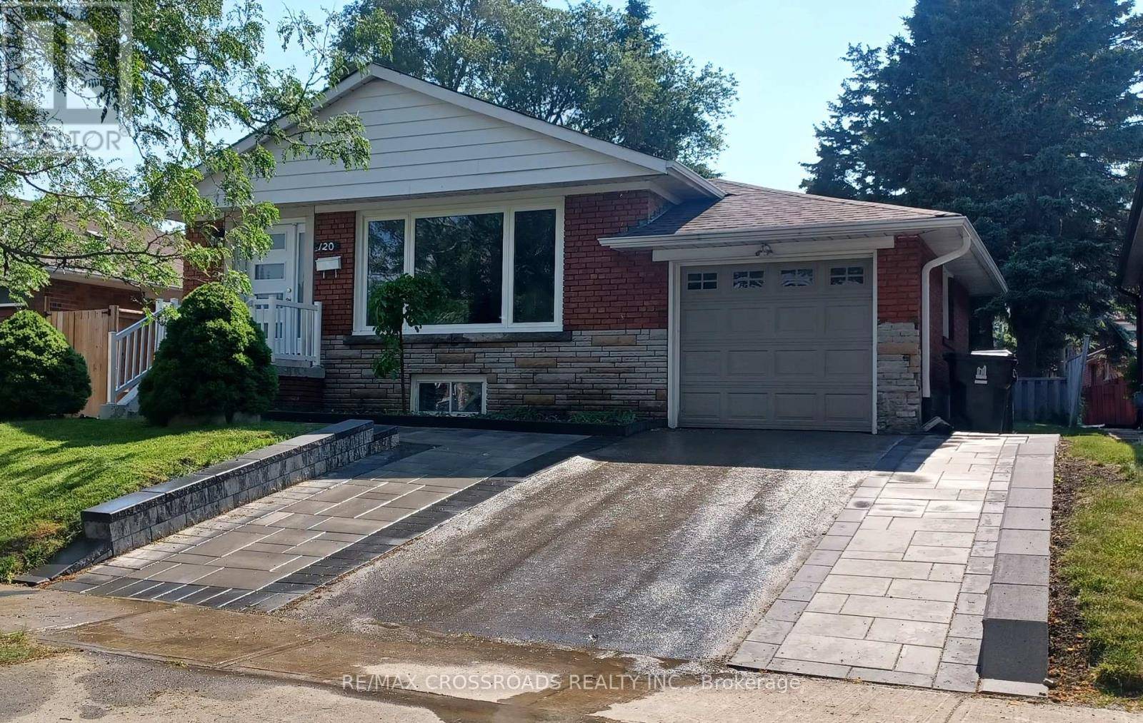 Toronto (woburn), ON M1G1T4,120 HISCOCK(MAIN FLOOR) BOULEVARD