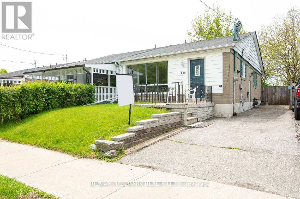 Toronto (clairlea-birchmount), ON M1L4H6,152 SANTAMONICA BOULEVARD