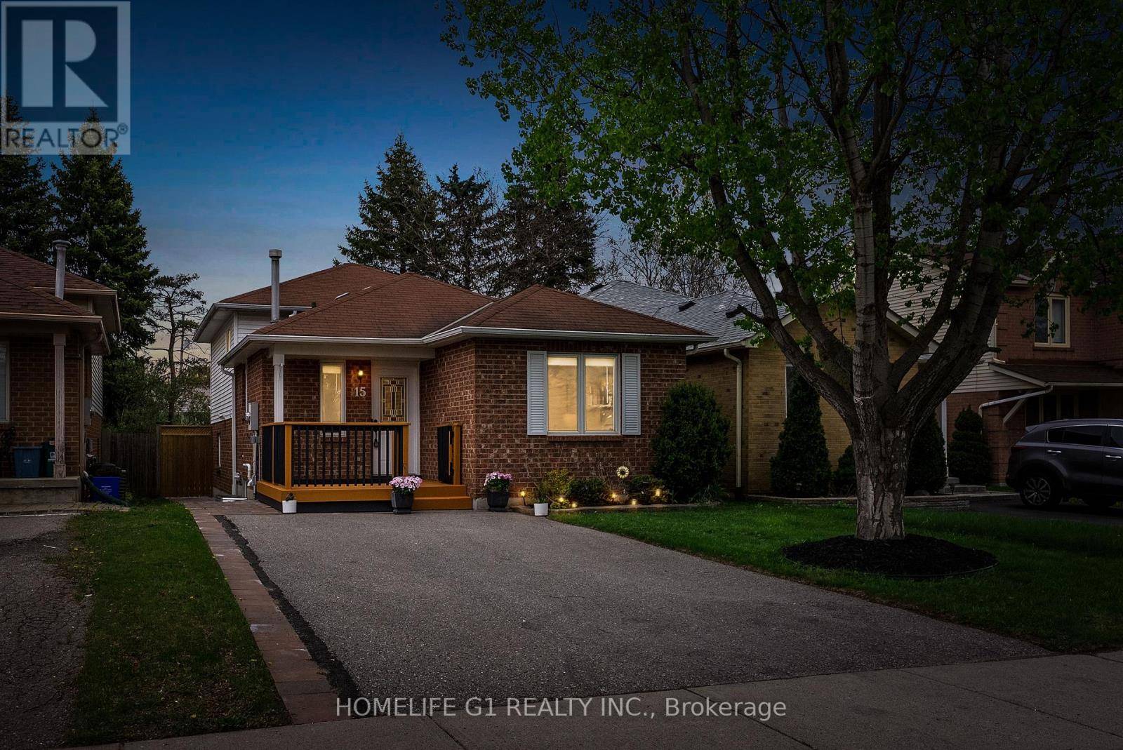 Clarington (courtice), ON L1E2G7,15 INGLIS AVENUE
