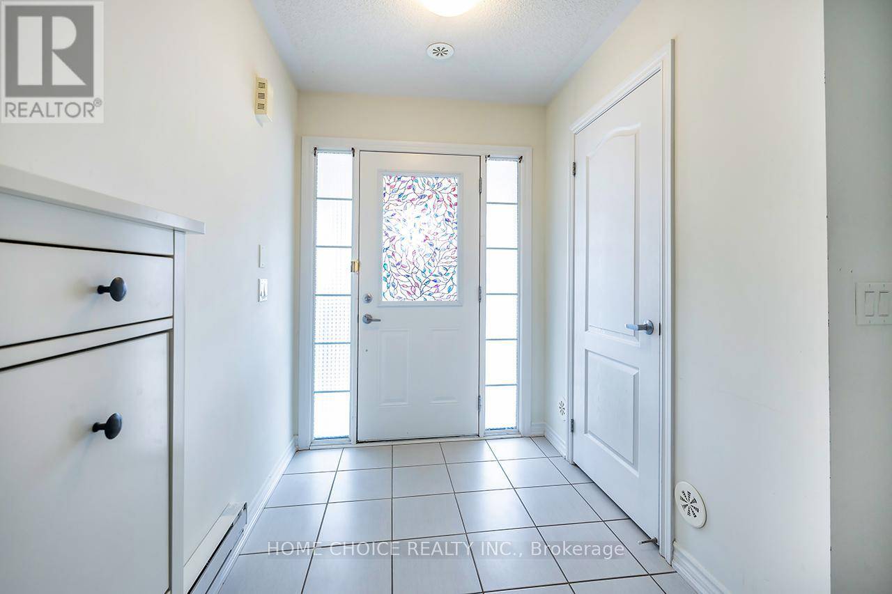 Oshawa (windfields), ON L1L0J4,9 NEARCO CRESCENT
