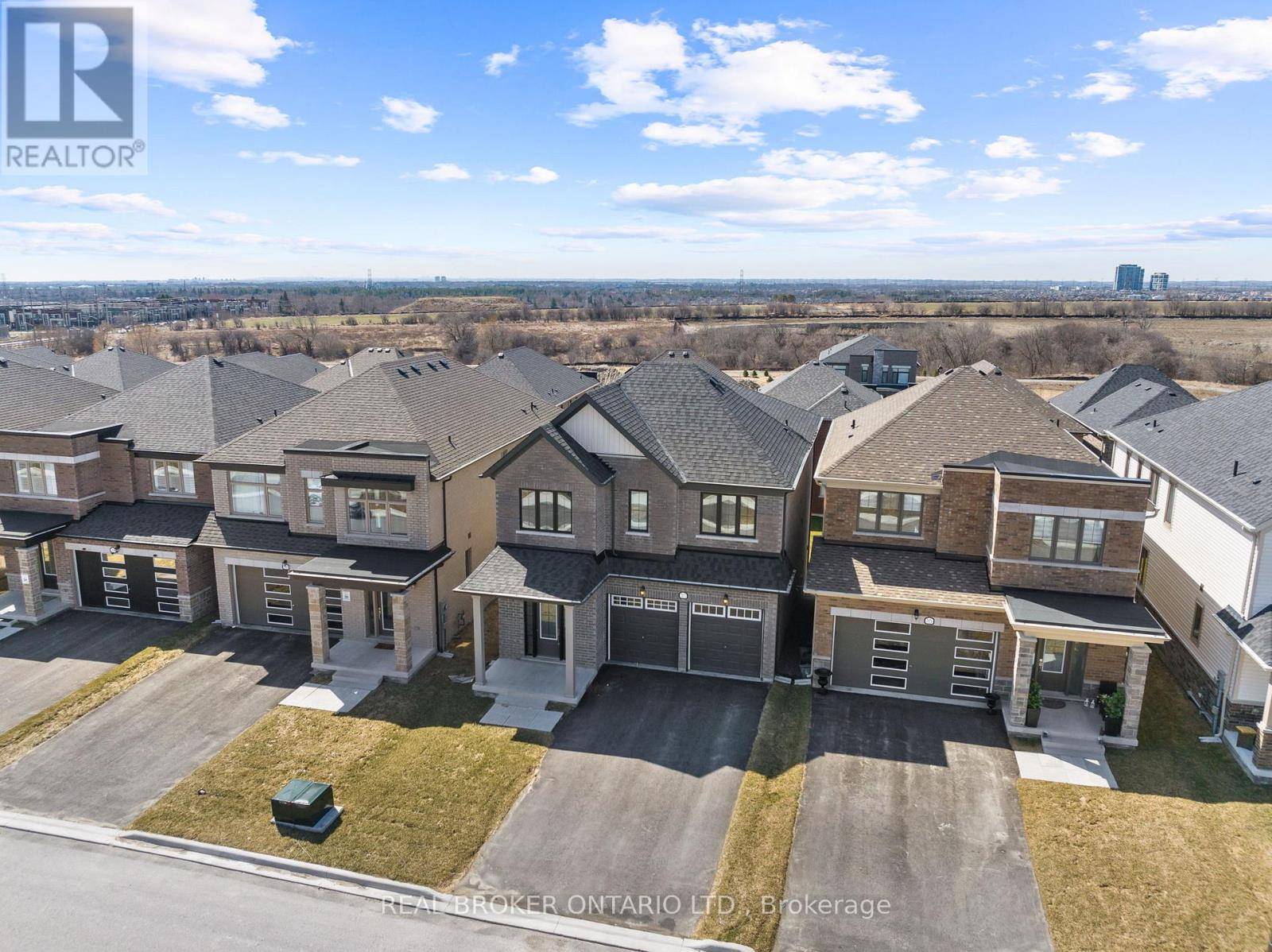 Oshawa (kedron), ON L1L0S6,2072 CHRIS MASON STREET